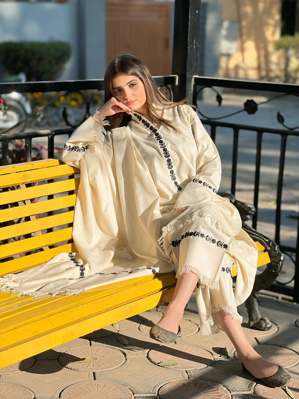 Aive Winter Grace – 3PC Dhanak Suit