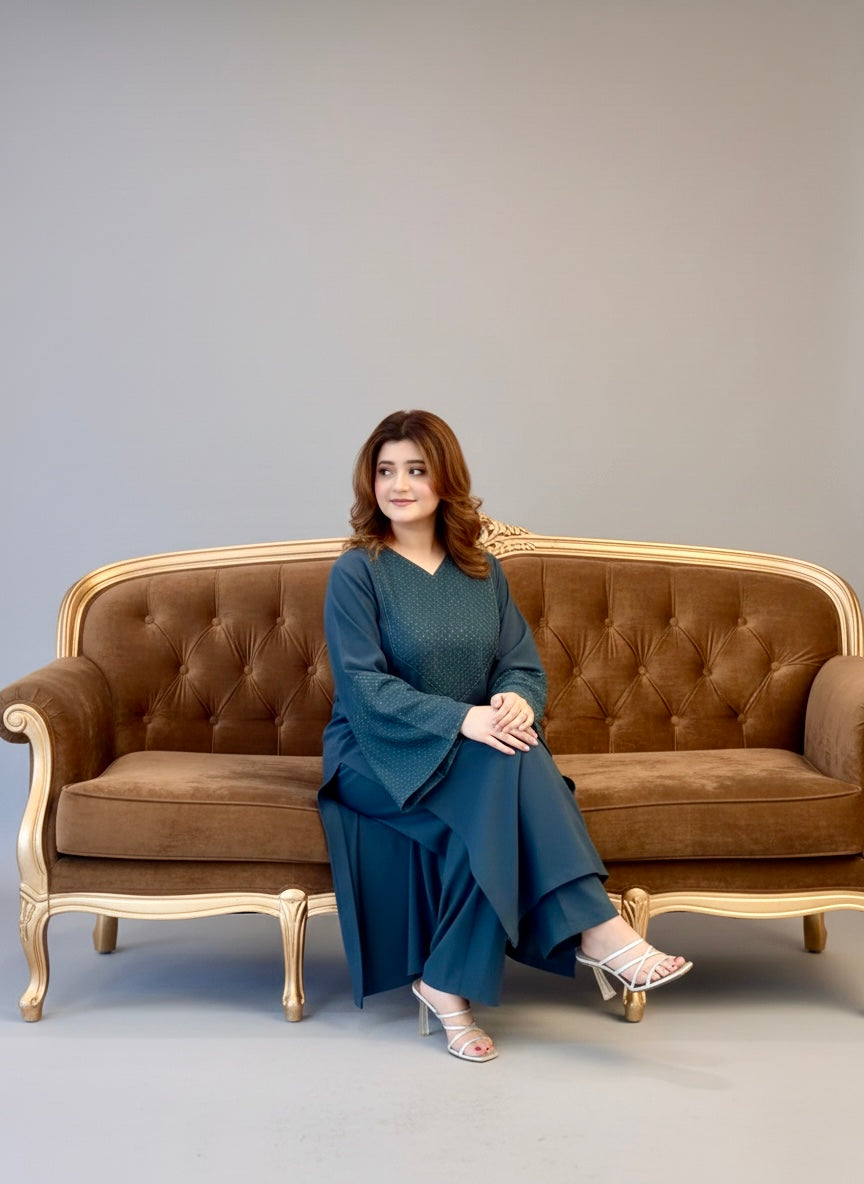 Afrozeh Winter Loom – 2PC Linen Set