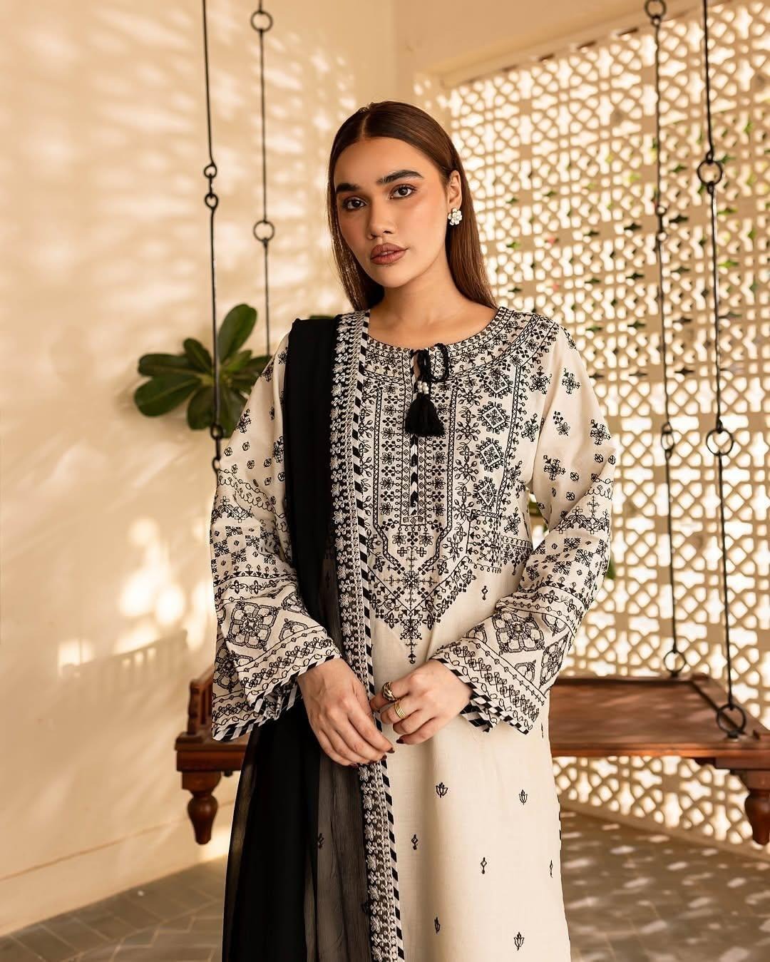 Lemara Bloom – Embroidered  3-Piece Suit