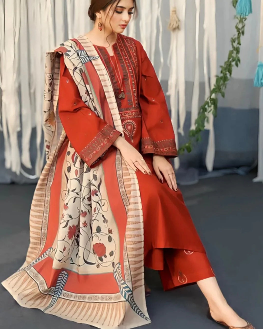 Afsheen Stone – Embroidered Linen 3-Piece Suit with Shawl