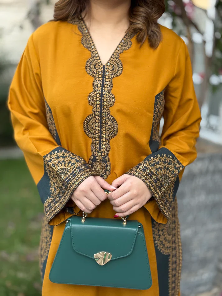 Marwa Luxe – Premium Pret 2-Piece Set