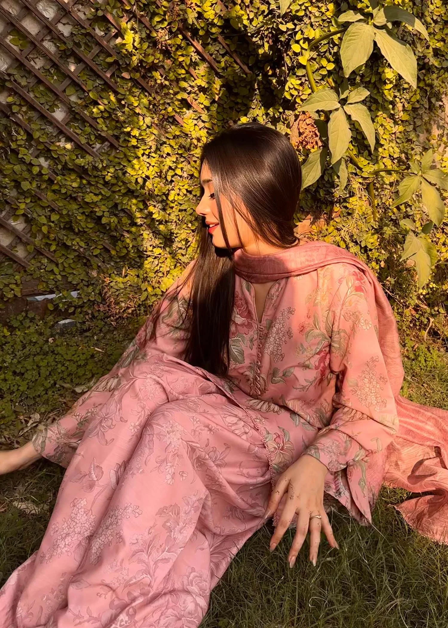 Rosé Zehra – Printed 3PC Farshi Set