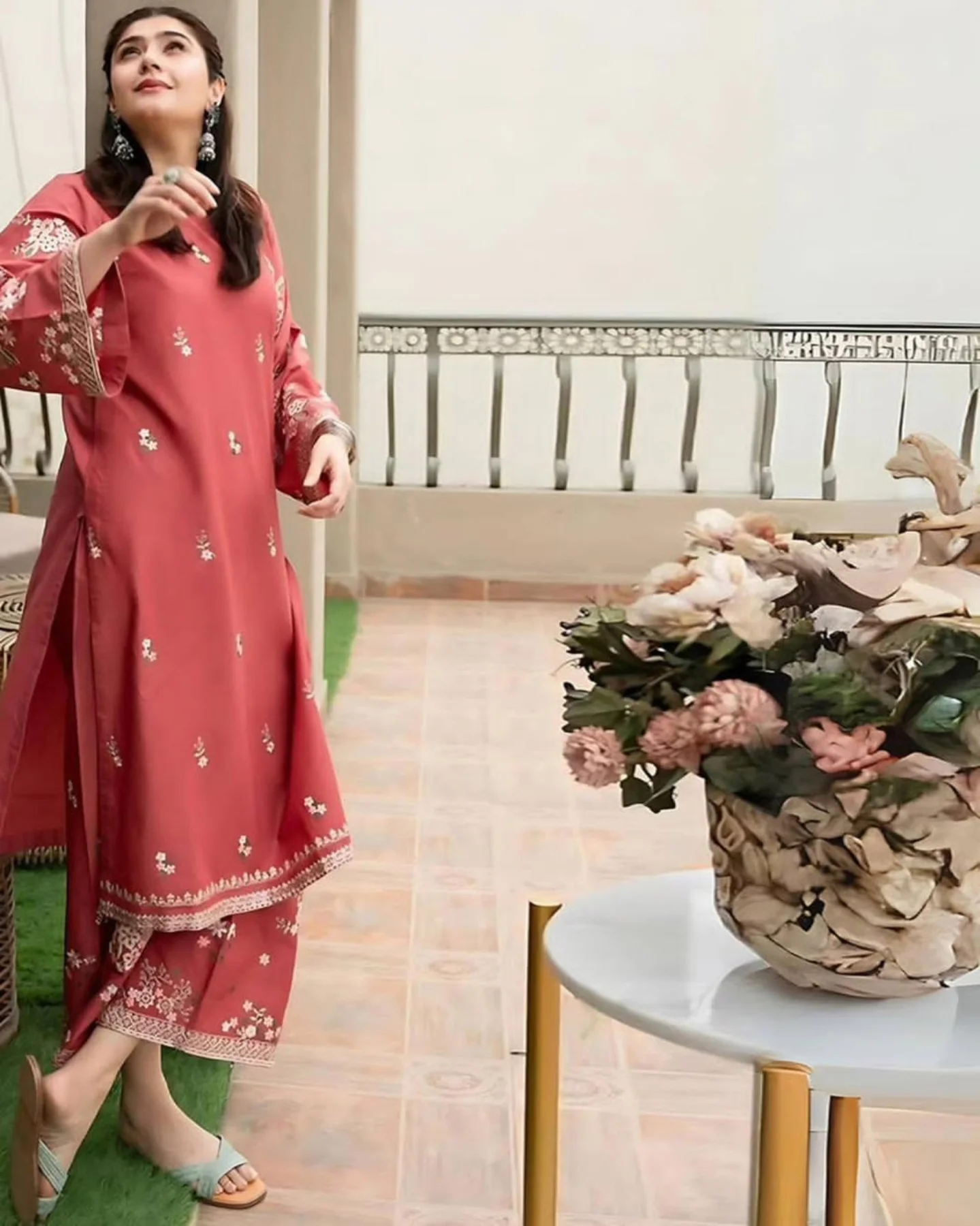 Ariyah Luxe Cotton – Embroidered Co-Ord Set