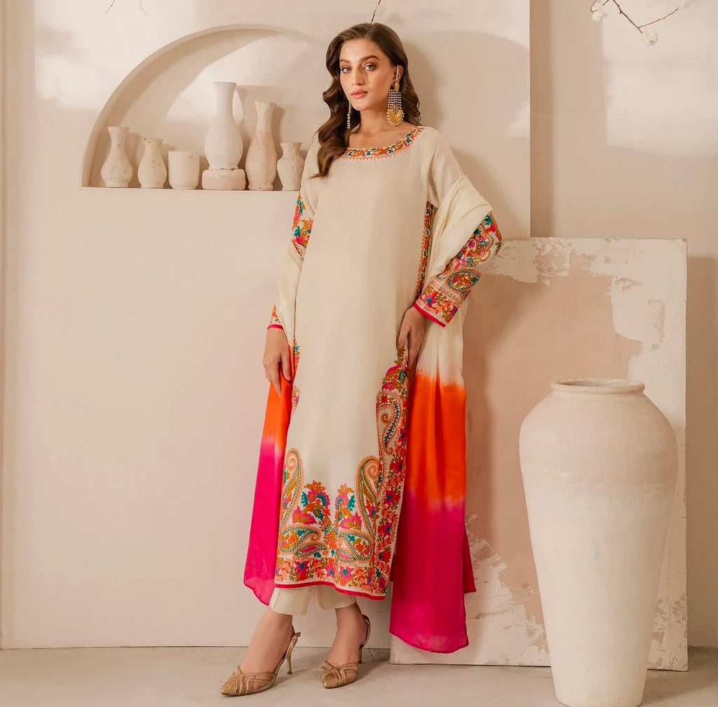 Beyaz Bloom – Printed Silky Lawn 3PC