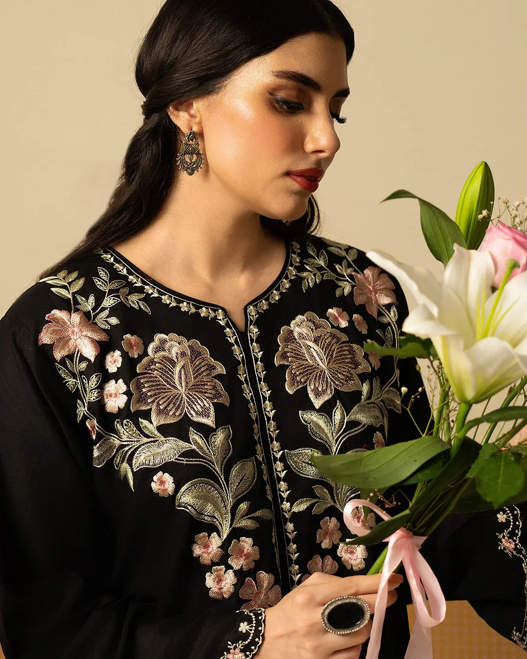 Celestia Stone – 2PC Linen Set