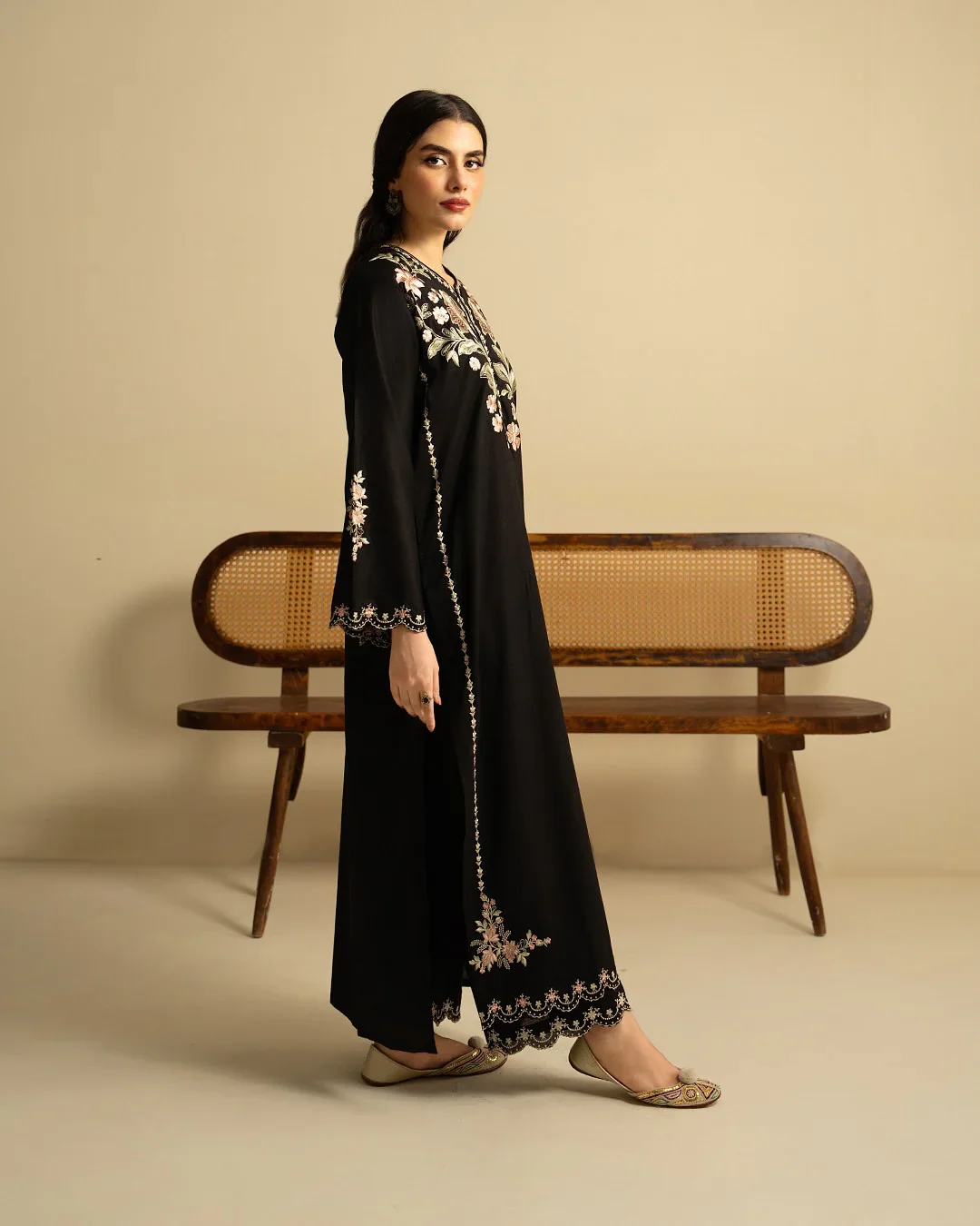 Celestia Stone – 2PC Linen Set