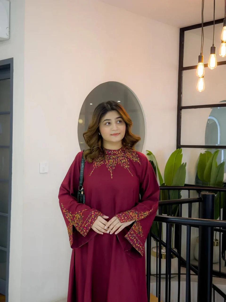 Selina by Durmaan – Embroidered Airline Linen 2-Piece Set