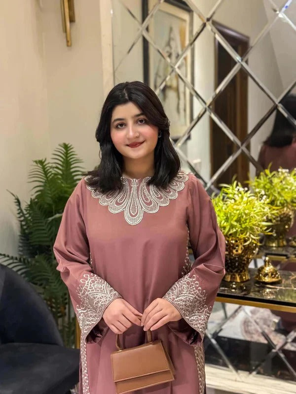 Rukhsaar by Durmaan – Embroidered Stone Linen 2-Piece Set