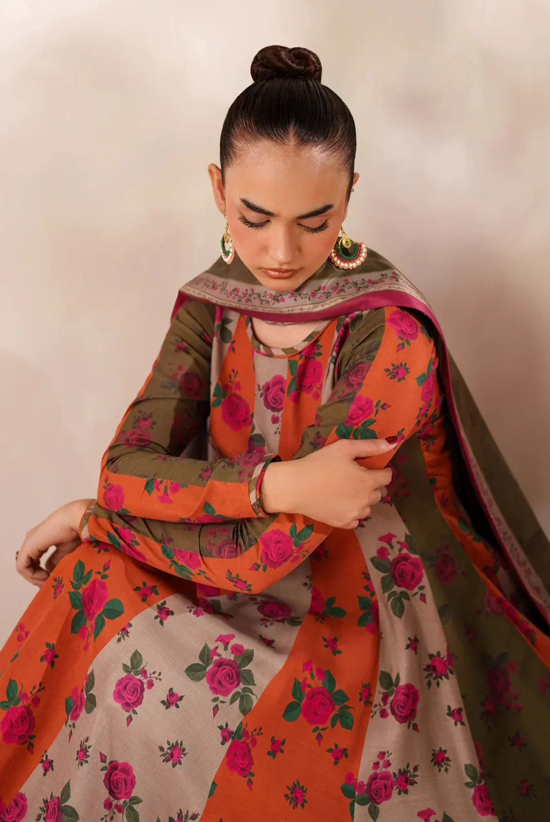 ZAHRA SUNSET – FROCK STYLE 3PC SUIT