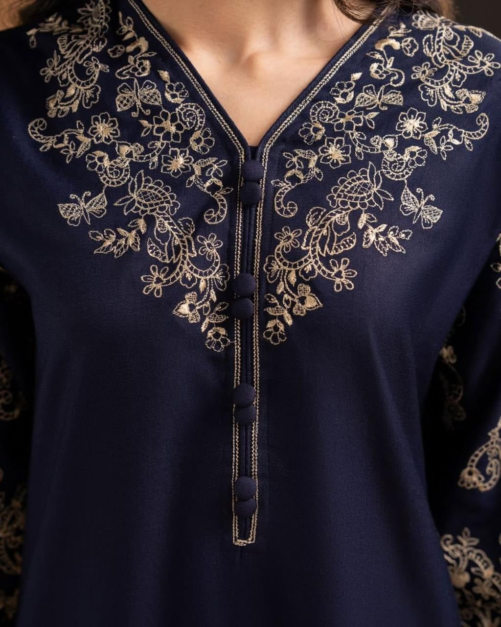 Azure Bloom – Embroidered Stone Linen 2-Piece Set