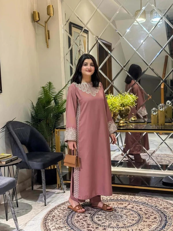 Rukhsaar by Durmaan – Embroidered Stone Linen 2-Piece Set