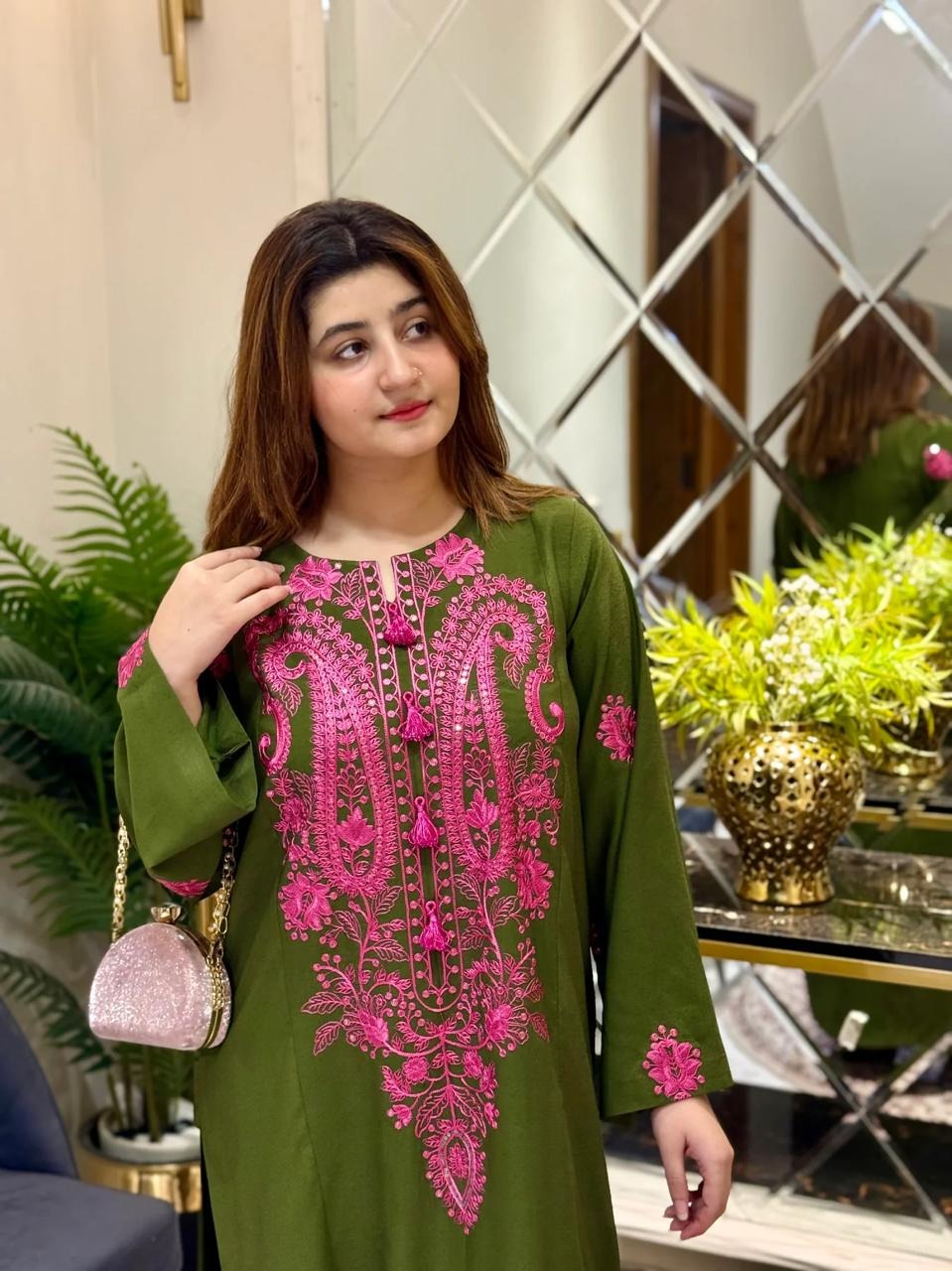 Durmaan Shimmer – Sequin Embroidered Linen 2-Piece Set