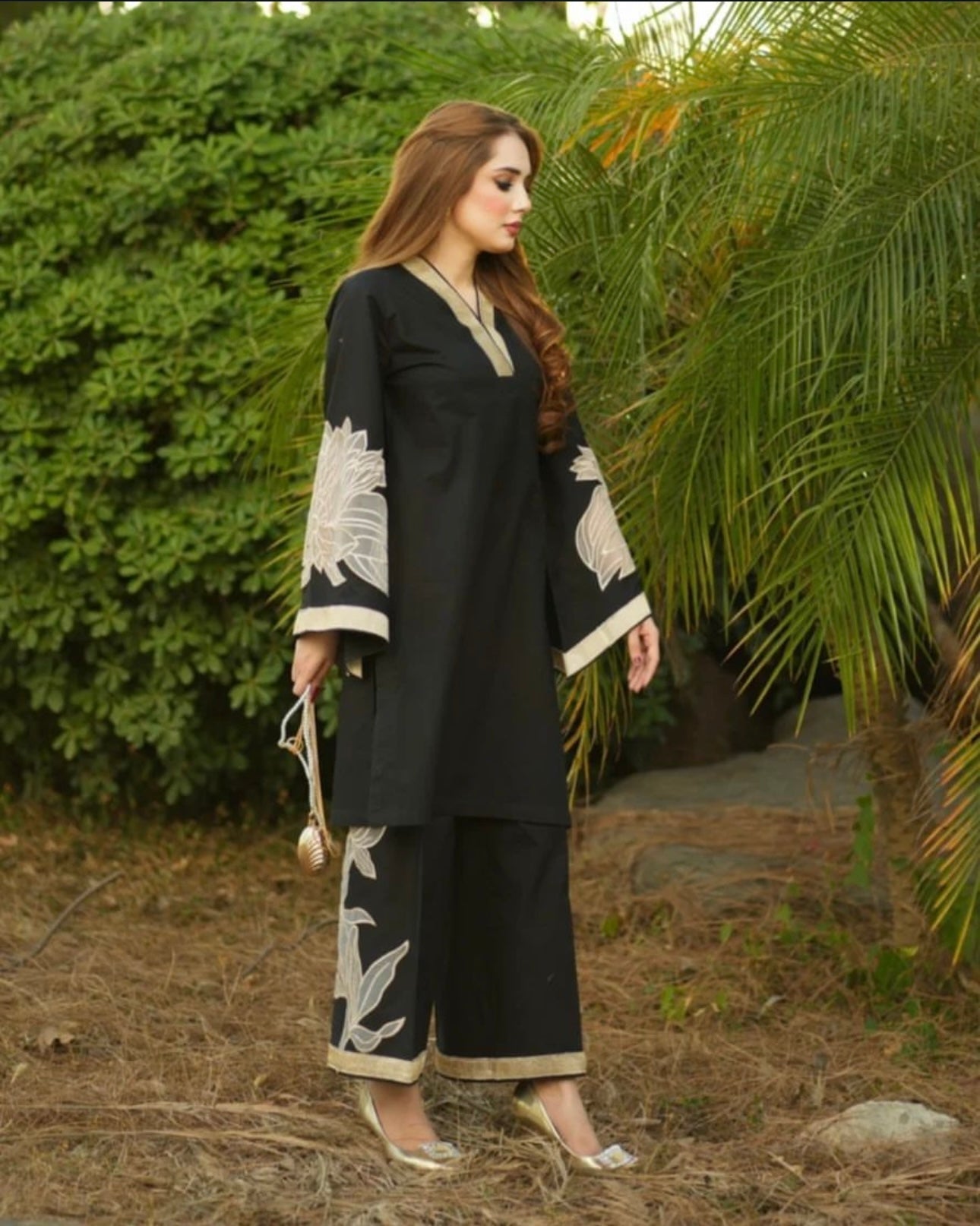 Almond Plazzo Black – Stitched 2PCS