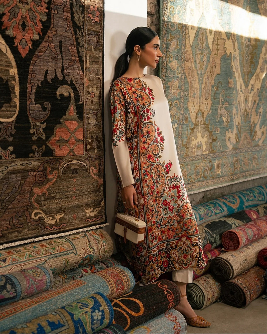 Haya – Premium Grip Silk 2PC Suit