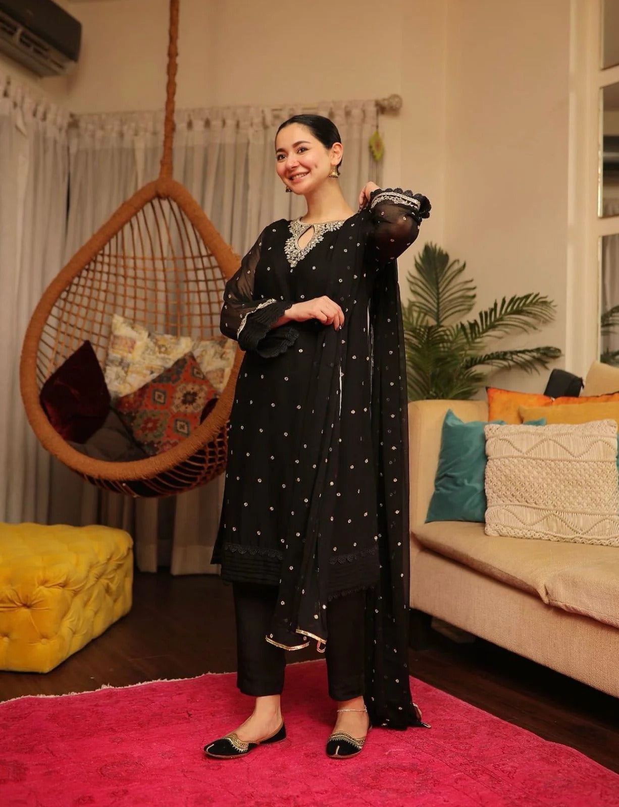 Hania Amir – Wedding Edition Shafoon Embroidered 3PC
