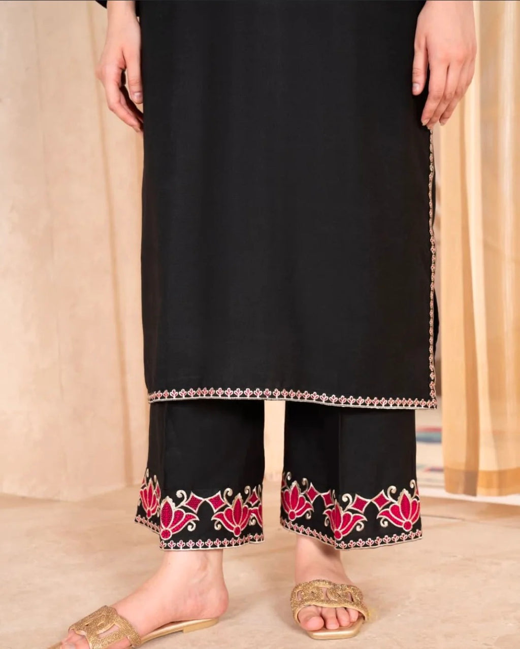 Black Rose Noir – Premium Linen 2PC