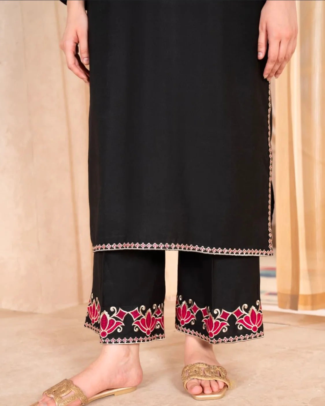 Black Rose Noir – Premium Linen 2PC