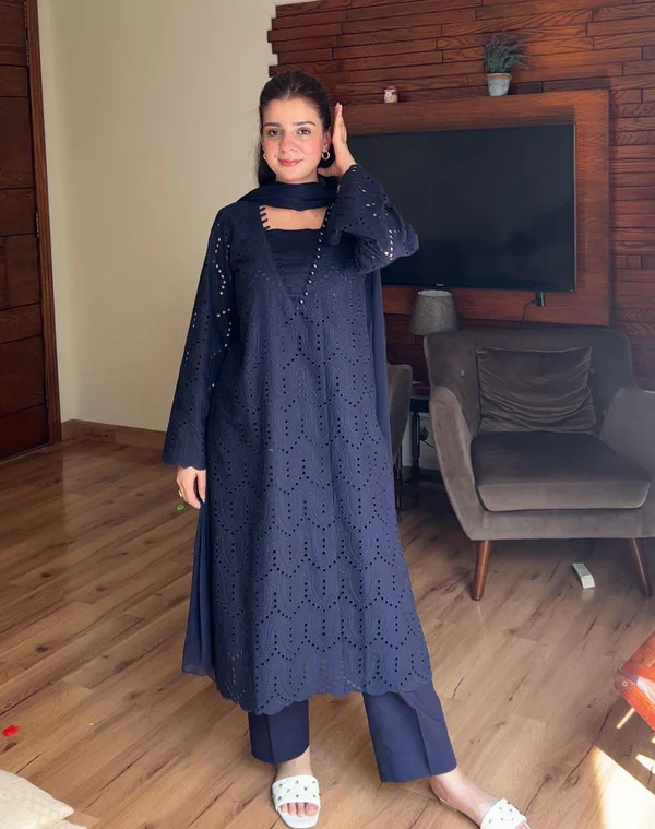 NEELAM CHIKANKARI – EMBROIDERED 3PC SUIT