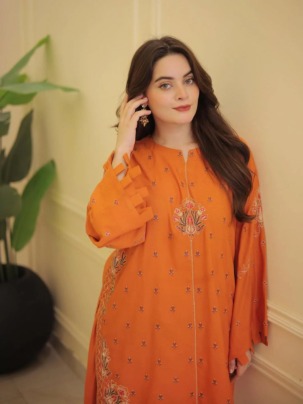 Olaaa Rust – Embroidered Farshi Shalwar 2-Piece Set