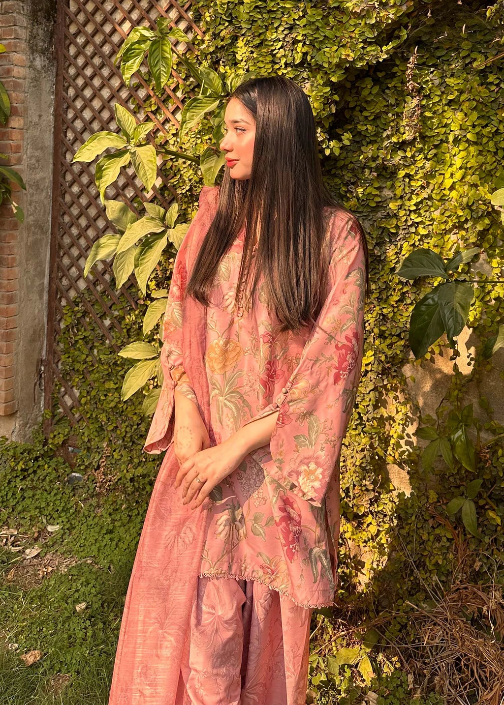 Rosé Zehra – Printed 3PC Farshi Set