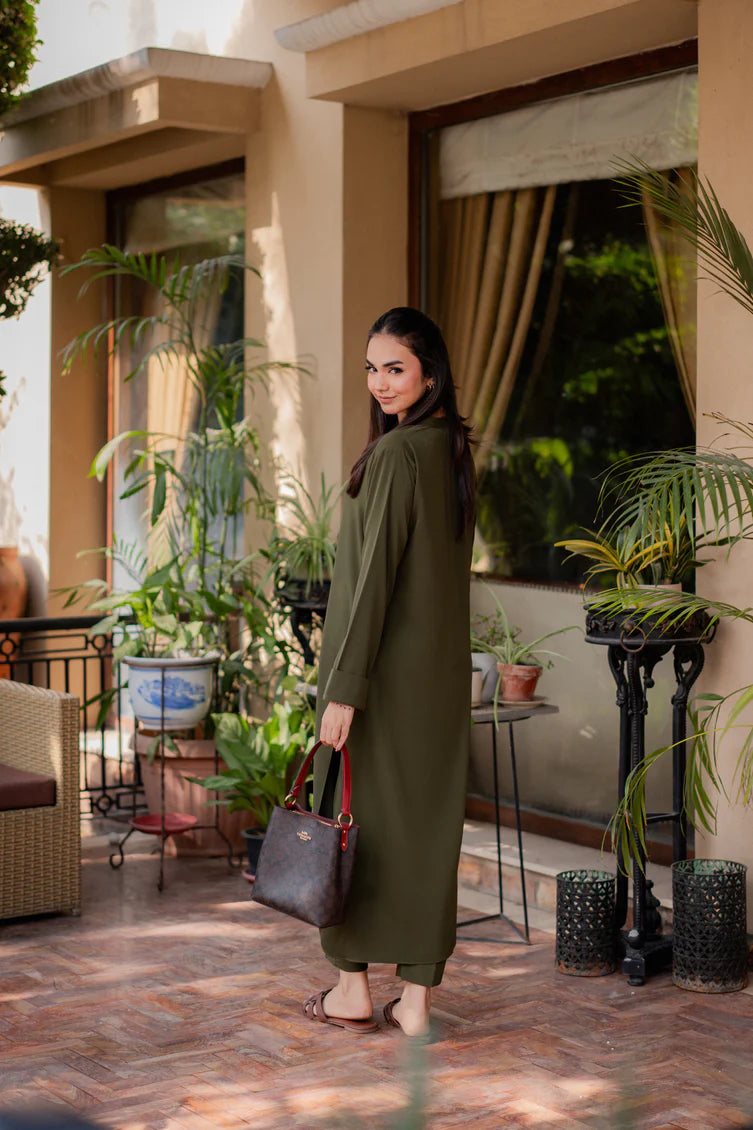 Elegant Olive Green Linen 2-Piece Set