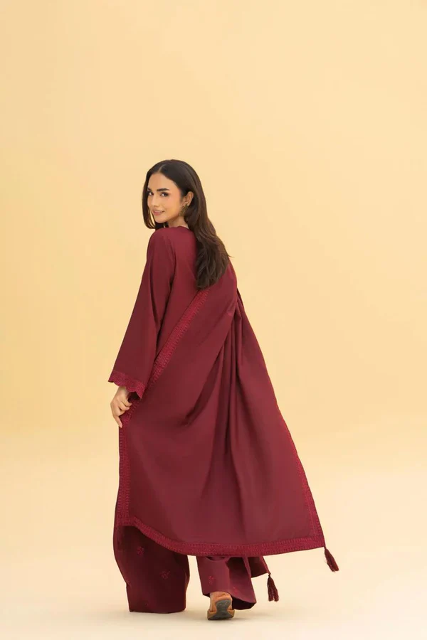 Durmaan Zareen – 3PC Traditional Farshi Suit